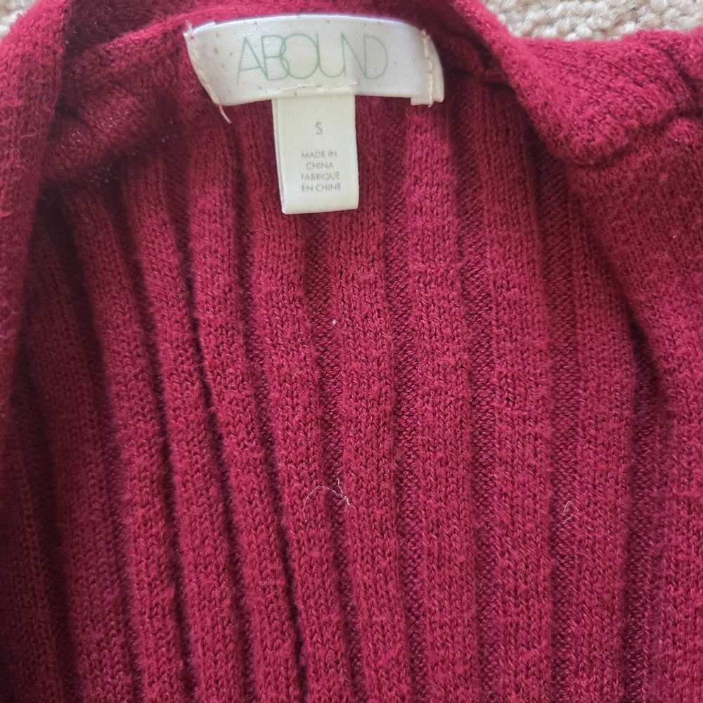 Long Ribbed Open Cardigan in Deep Red - Picture 3 of 4